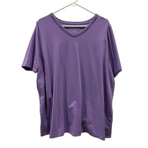 1X Catherines lavender short Sleeve Tee V-Neck